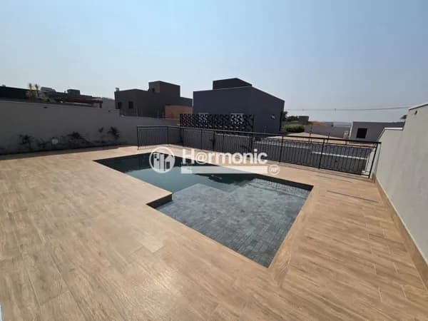 Casa sobrado no condomínio Terras de Florença
