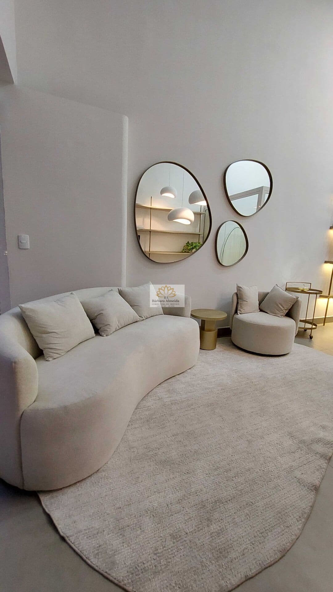 Passo o Ponto- Sala comercial NOVA - ideal para clinica de estética/consultório médico, Centro - Balneário Camboriú/SC