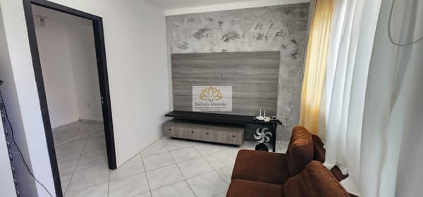 VENDO- Apartamento de 02 dormitório e 01 vaga no Bairro Santa Regina em Camboriú/SC