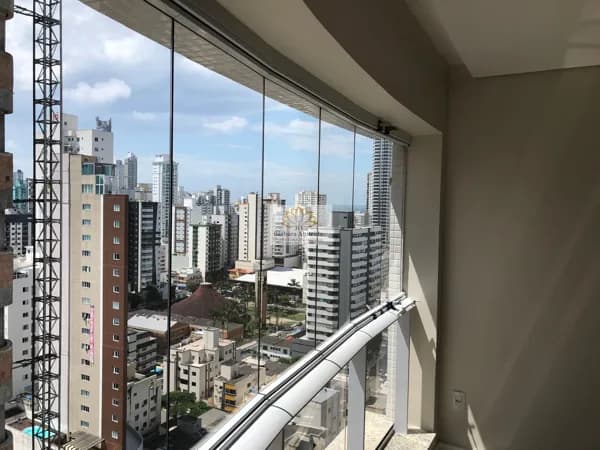 Apartamento Padrão Locação anual em Balneário Camboriú/SC