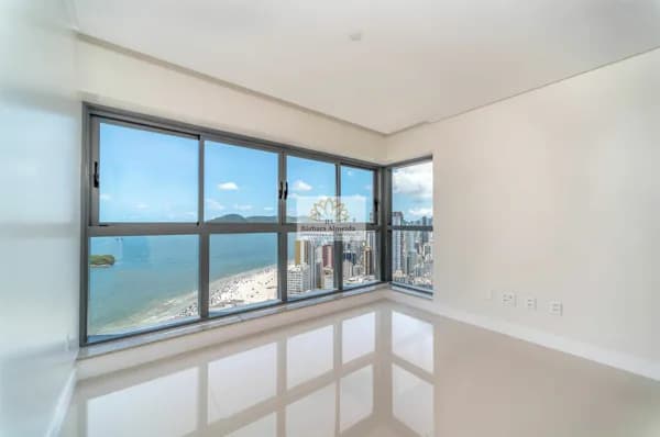 NEW YORK APARTAMENTS, 182m2, 04 Suítes, Quadra Mar