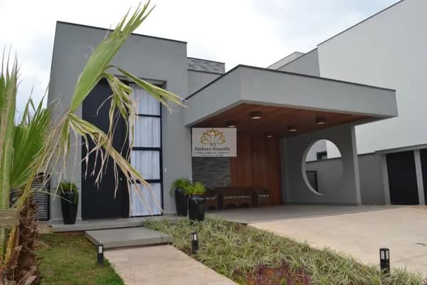 PREÇO DE OCASIÃO !!!Condomínio Caledônia - Linda casa com 03 suítes, mobiliada e decorada