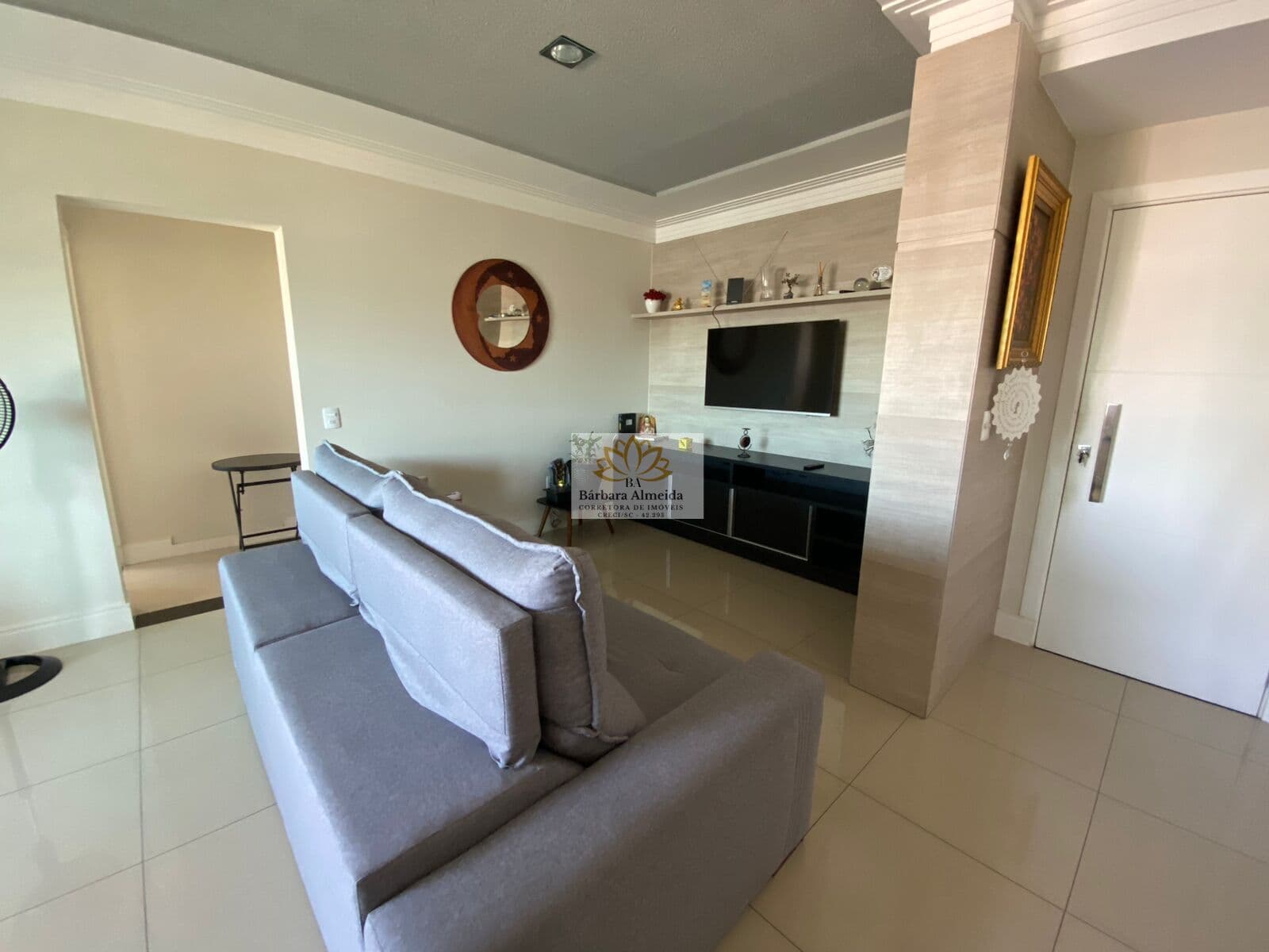 Apartamento de 130m² com 03 suítes no bairro Nações, em Balneário Camboriú/SC