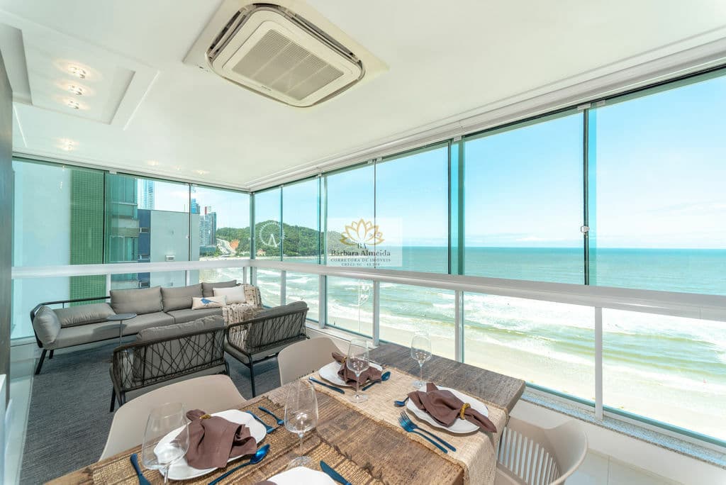 ED. METROPOLIS - 315M² COM 04 SUÍTES E VISTA MAR - MOBILIADO E DECORADO