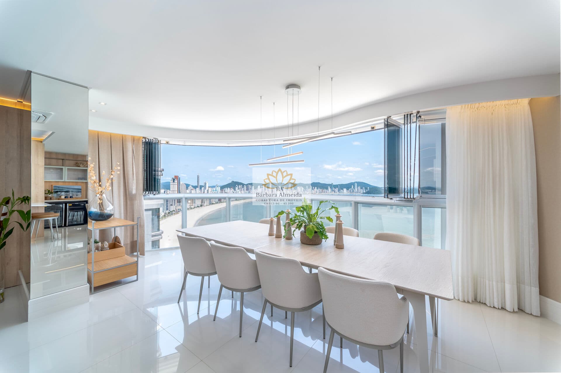 IBIZA TOWERS - Apartamento Alto Padrão