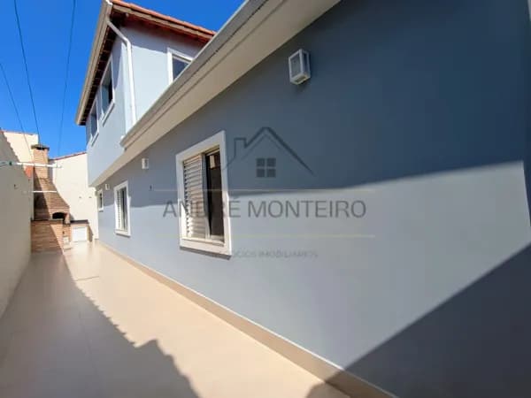 Casa térrea com 174ms à venda no Bairro Mauá em São Caetano do Sul