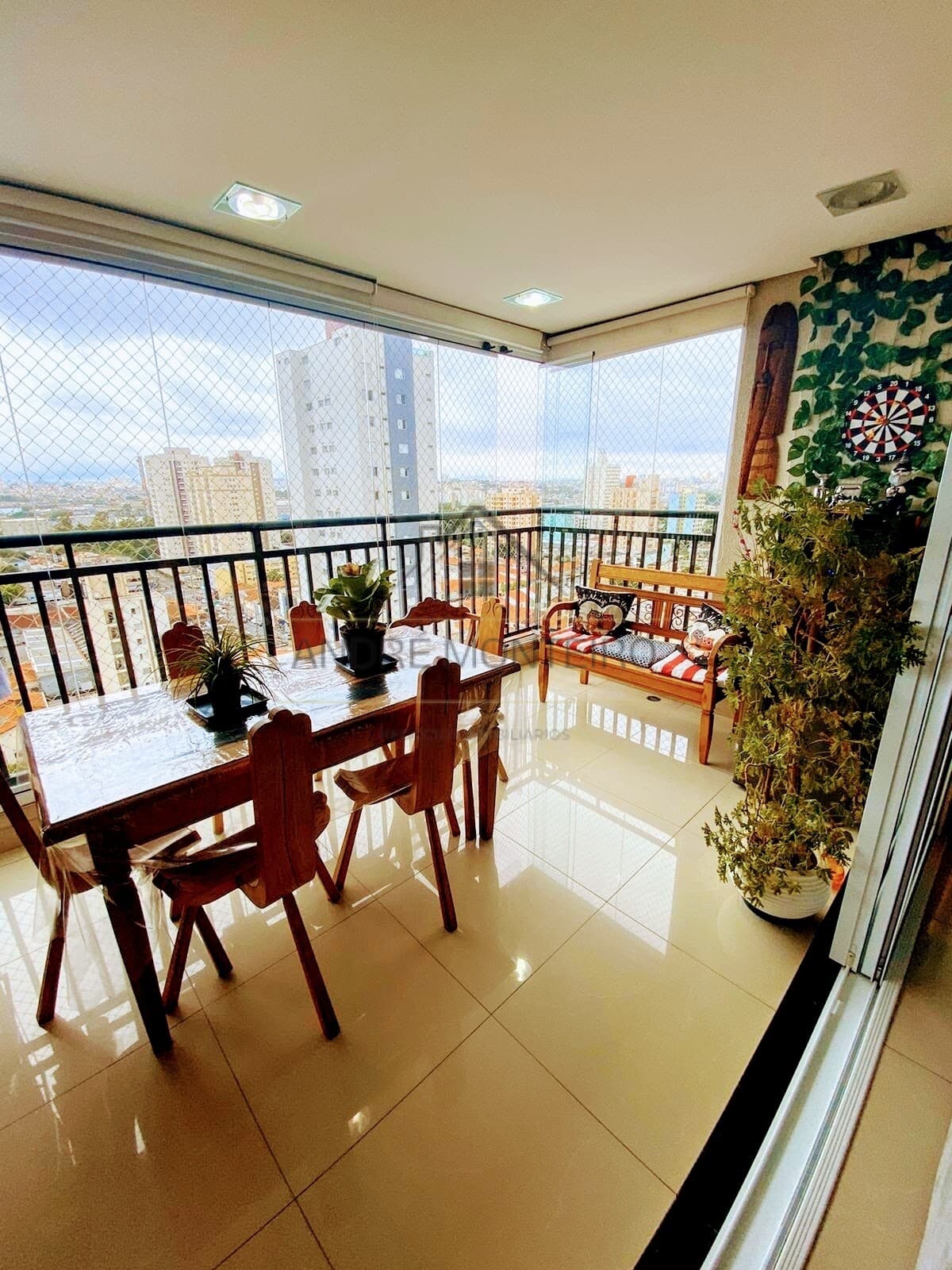 Lindo apartamento com varanda gourmet
