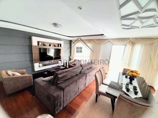 Espaçoso apartamento de 180ms no Santo Antônio