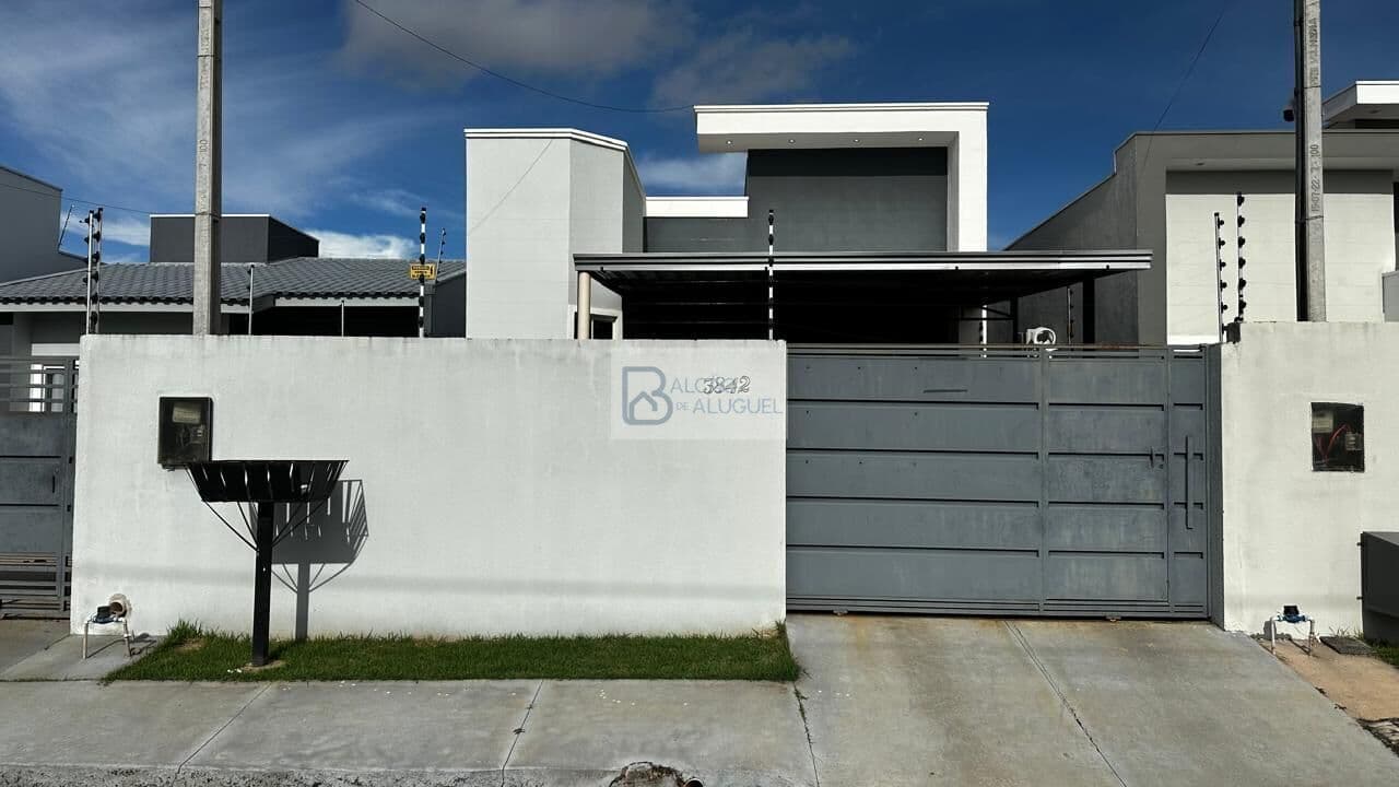 Linda Casa á Venda