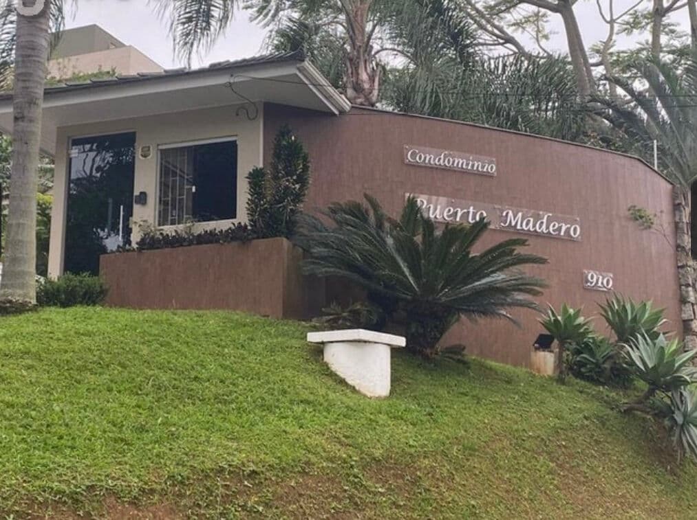 Terreno em Condomínio para Venda em Cacupé Florianópolis-SC