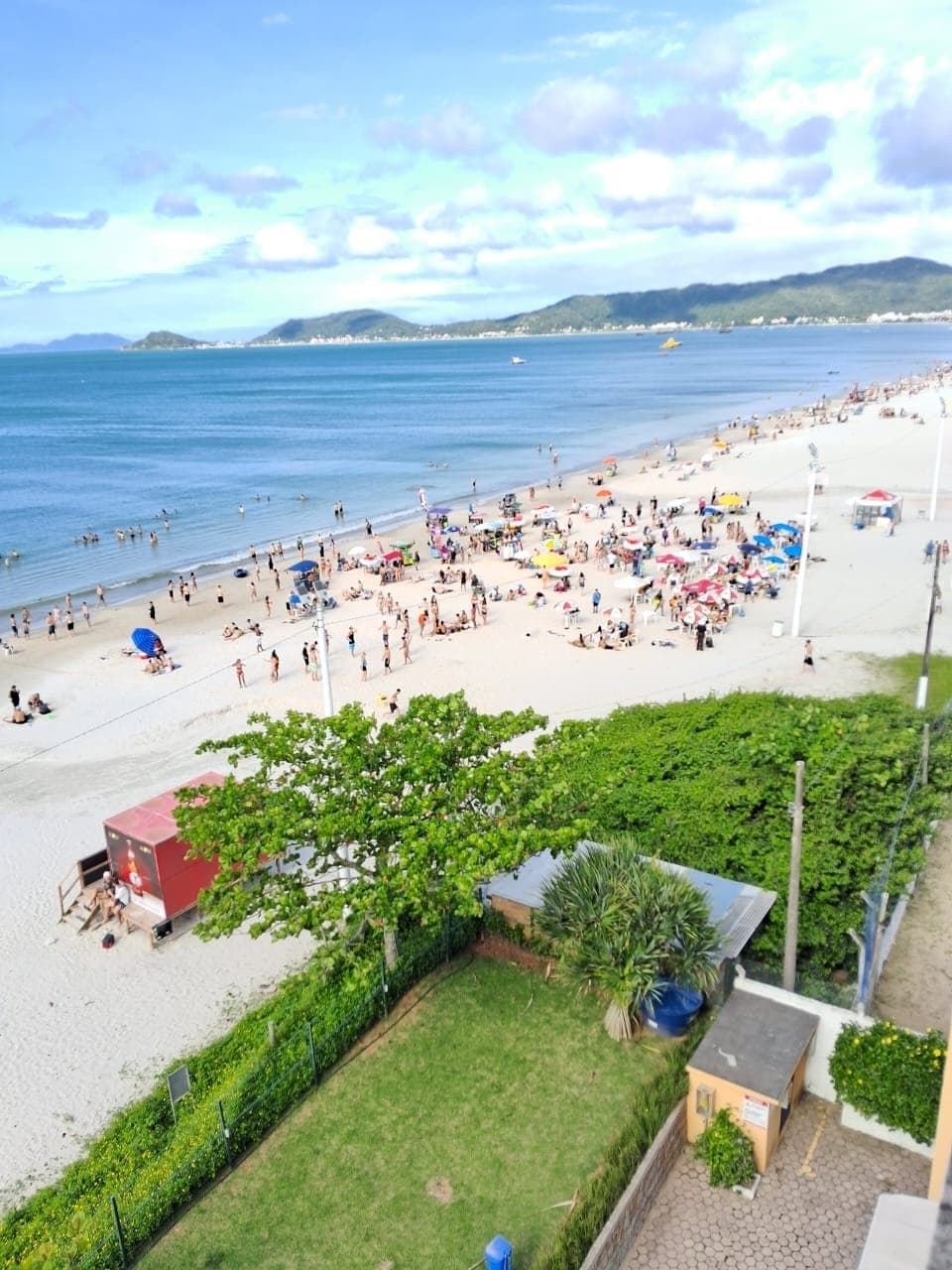 Apartamento Cobertura para Aluguel em Canasvieiras Florianópolis-SC