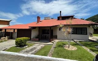 Casa em Florianópolis - Sambaqui