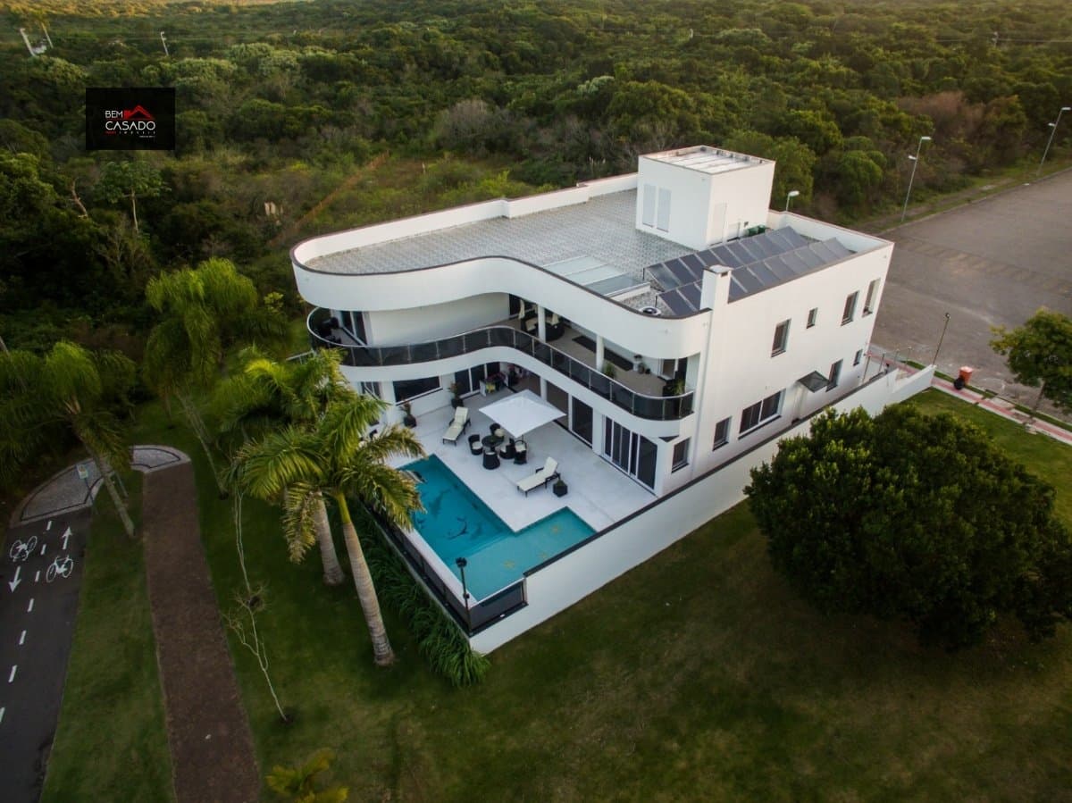 Casa Alto Padrão para Venda em Jurerê Internacional Florianópolis-SC