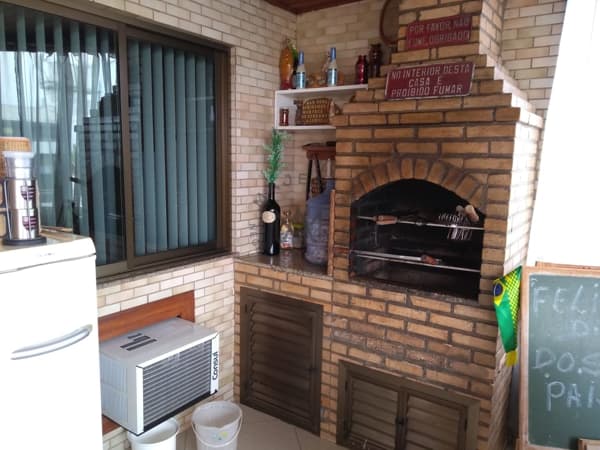 Espaço e Conforto: Apartamento de 4 Quartos no Prédio Baixo Gleba A, Recreio dos Bandeirantes!