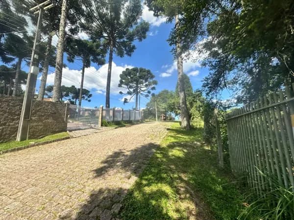 Terreno no Condomínio Villagio Verde em Moradias Bom Jesus, Campo Largo/PR