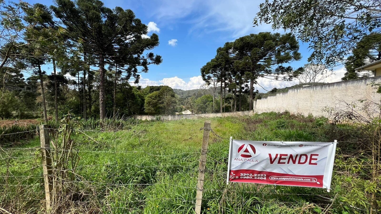 Ótimo Terreno de 3.605,95m² a Venda em Bateias.
