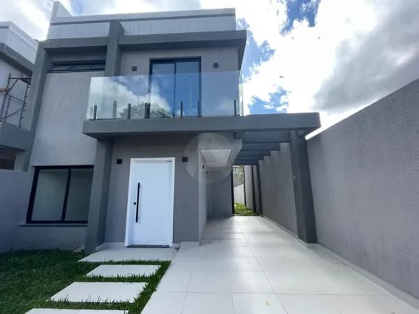 Sobrado Alto Padrão em Vila Itaqui, Campo Largo/PR