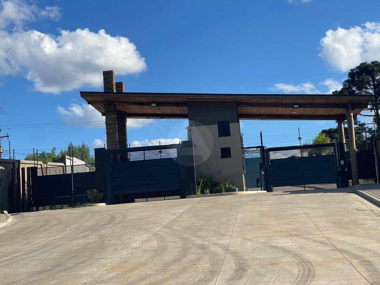Lote/Terreno em Campo Largo - Vila Rivabem
