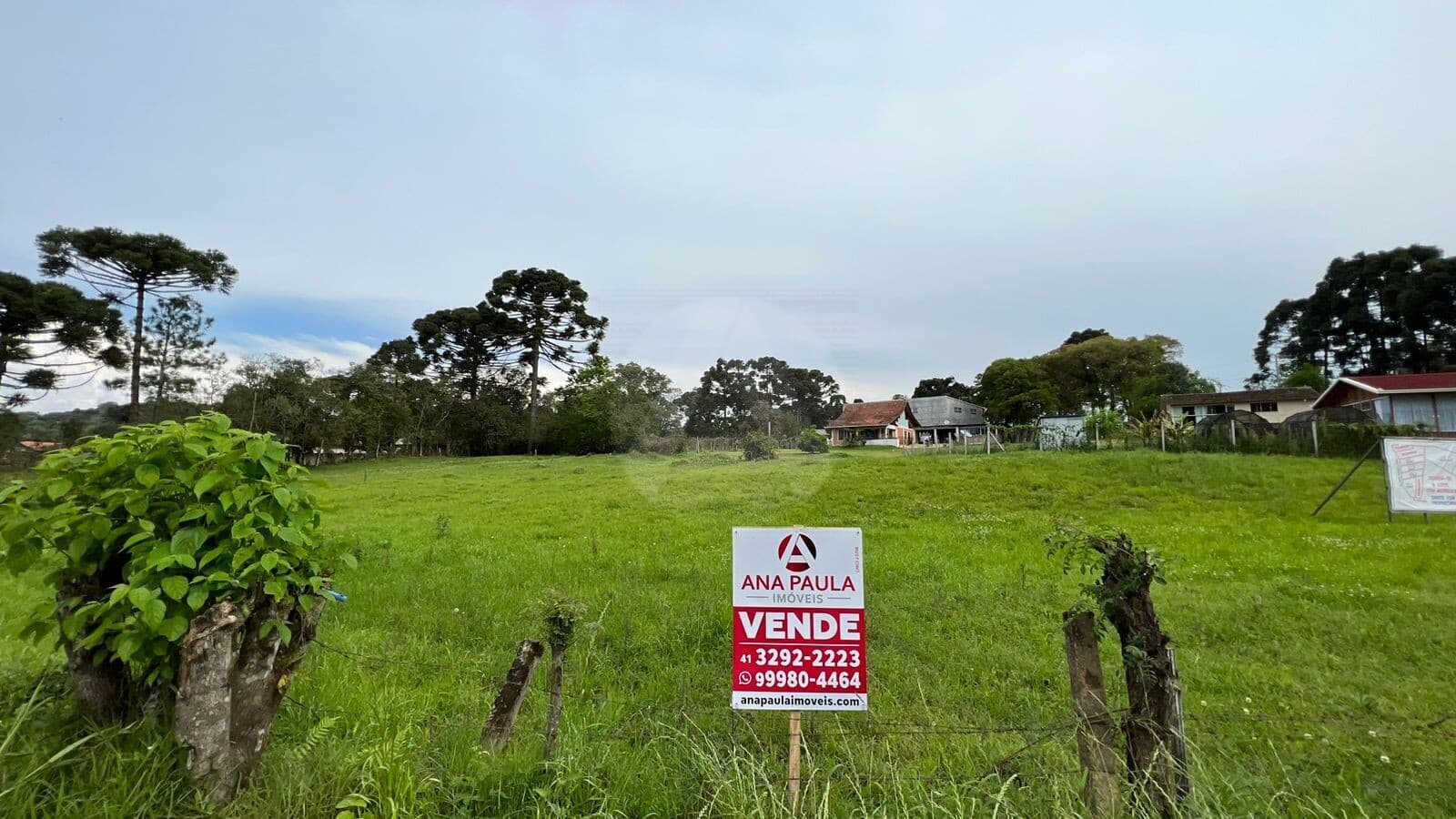 Ótimo Terreno de 626m² a Venda em Bateias.