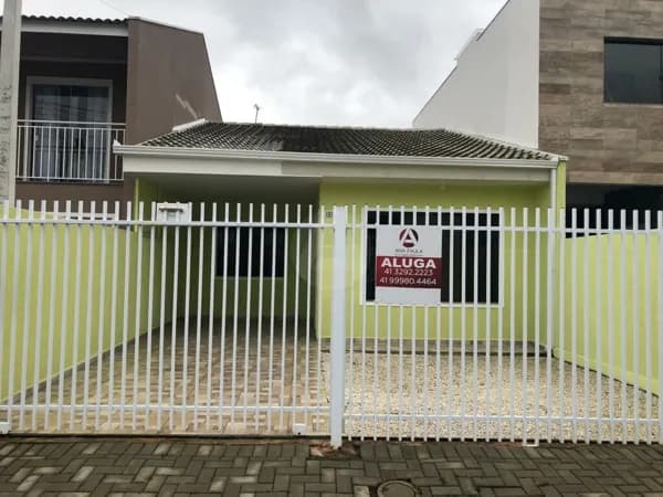 Linda casa para locação em Campo Largo