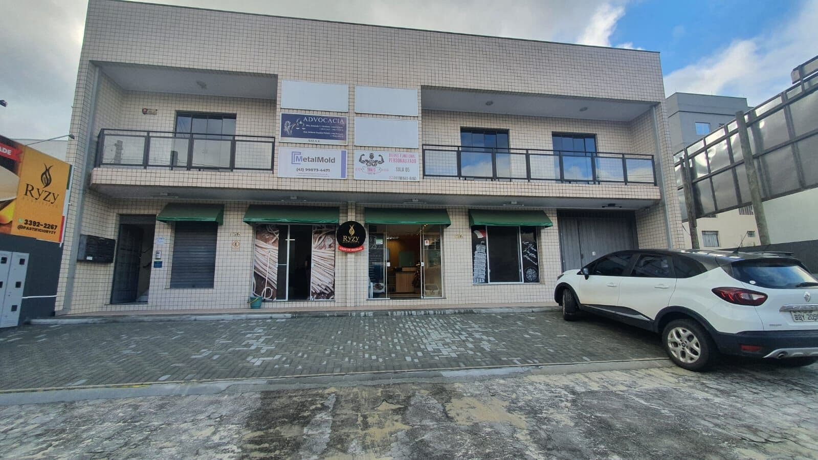 ÓTIMA SALA COMERCIAL PARA LOCAÇÃO NO CENTRO DE CAMPO LARGO