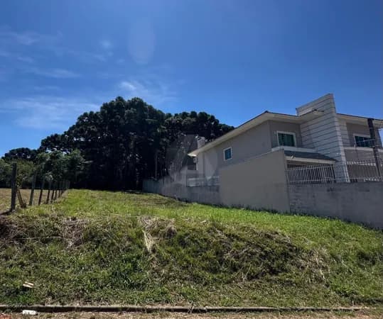 🏡 TERRENO À VENDA EM CAMPO LARGO – ÓTIMA LOCALIZAÇÃO!