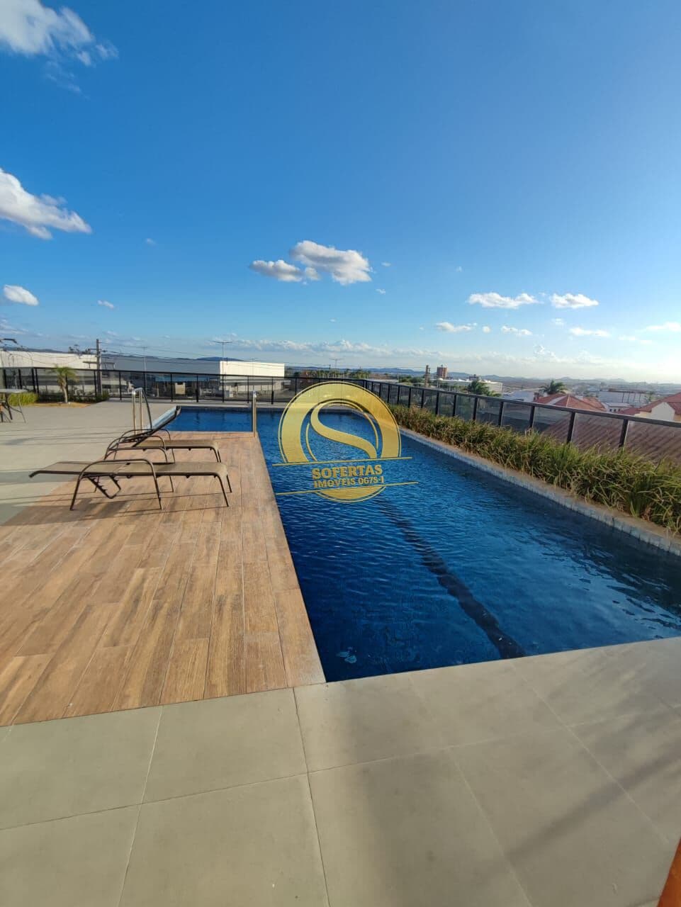 Apartamento Alto Padrão em Catolé com área de lazer completa.