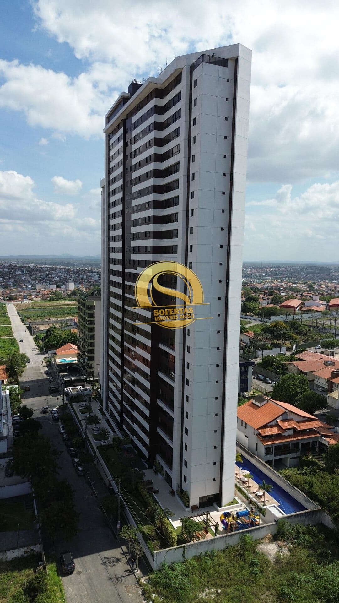 Apartamento Alto Padrão com preço de oportunidade.