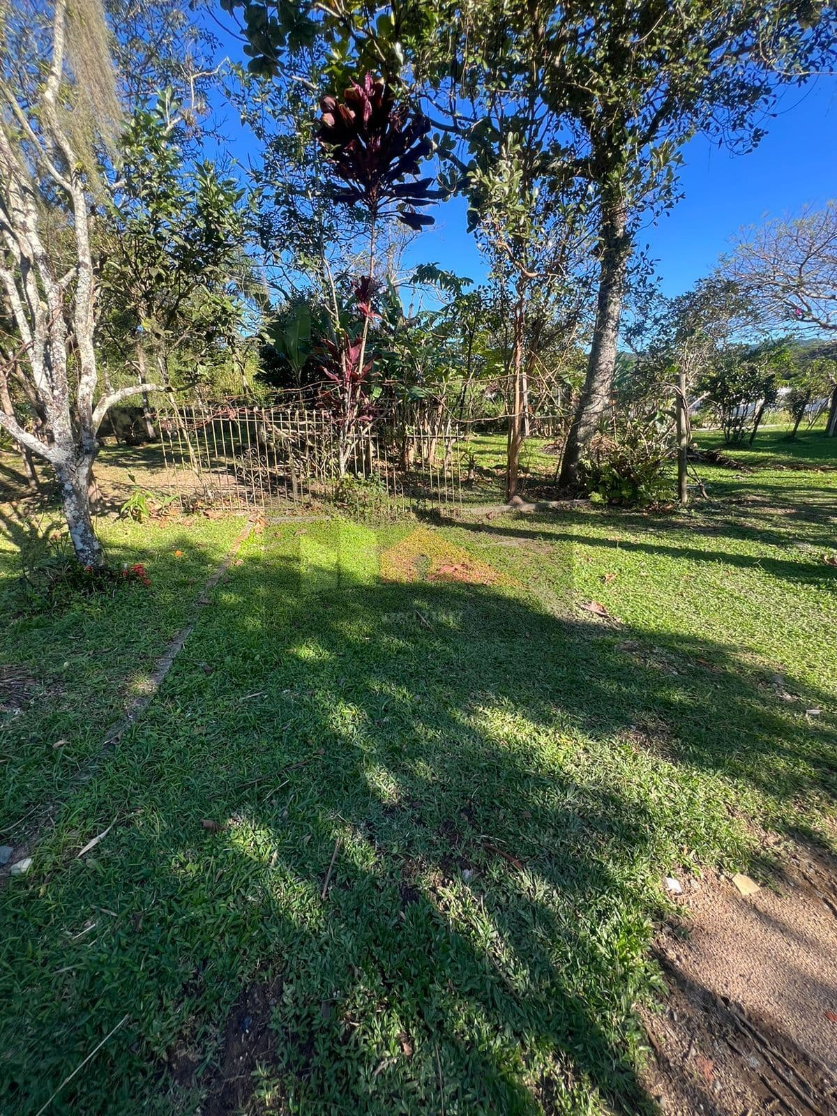 REF. 368 Terreno, disponível no bairro ratones, Florianópolis- SC