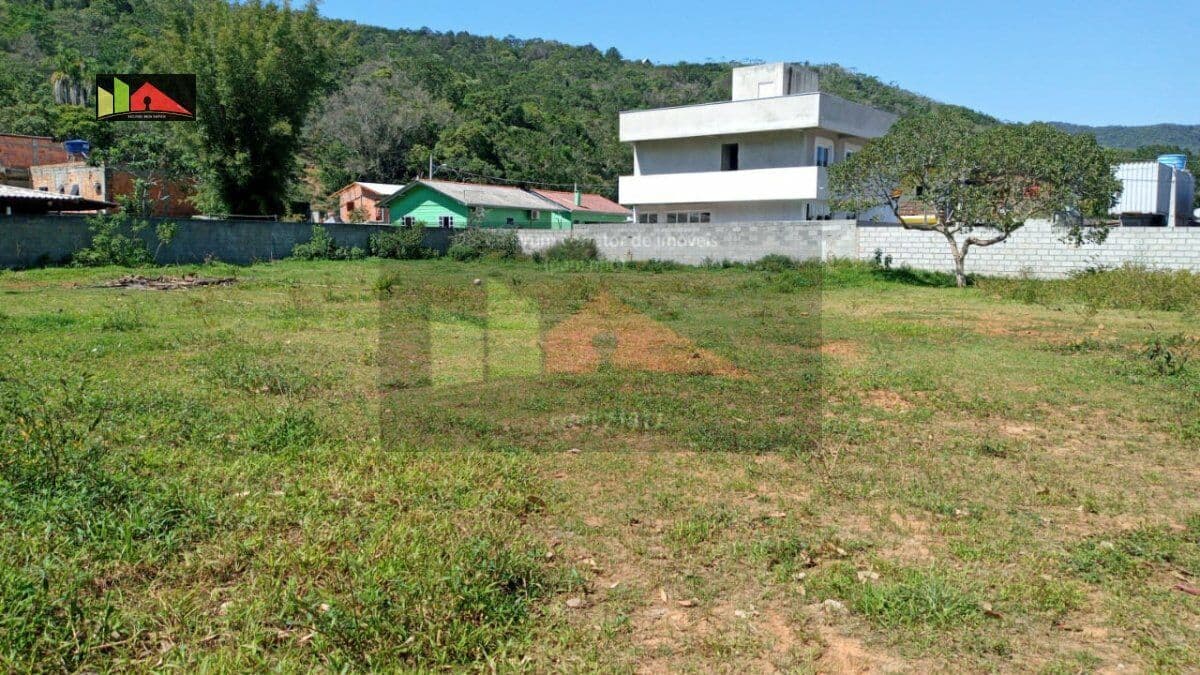 COD 0175; Lindo Terreno em Ratones