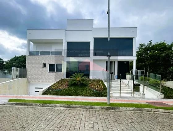 Casa Alto Padrão Amoraeville Jurerê Internacional - Florianópolis