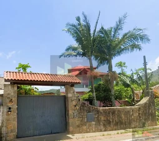 REF. 330 Terreno com casa à venda no bairro Ratones, Florianópolis - SC