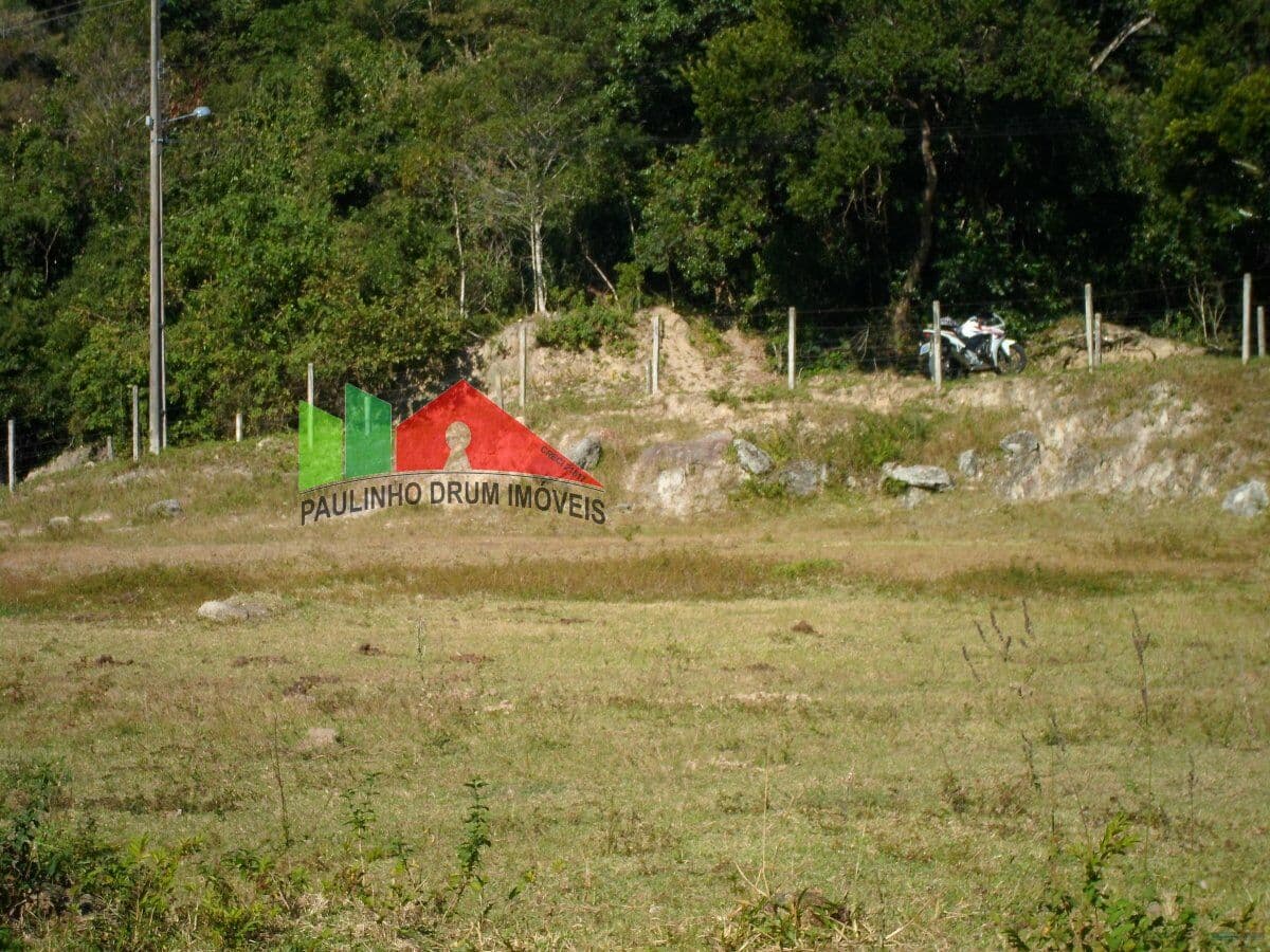 REF. 163 Terreno amplo no bairro Ratones, Florianópolis/SC