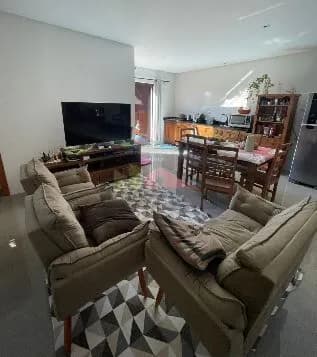 Apartamento à venda no bairro Ratones, Florianópolis/SC