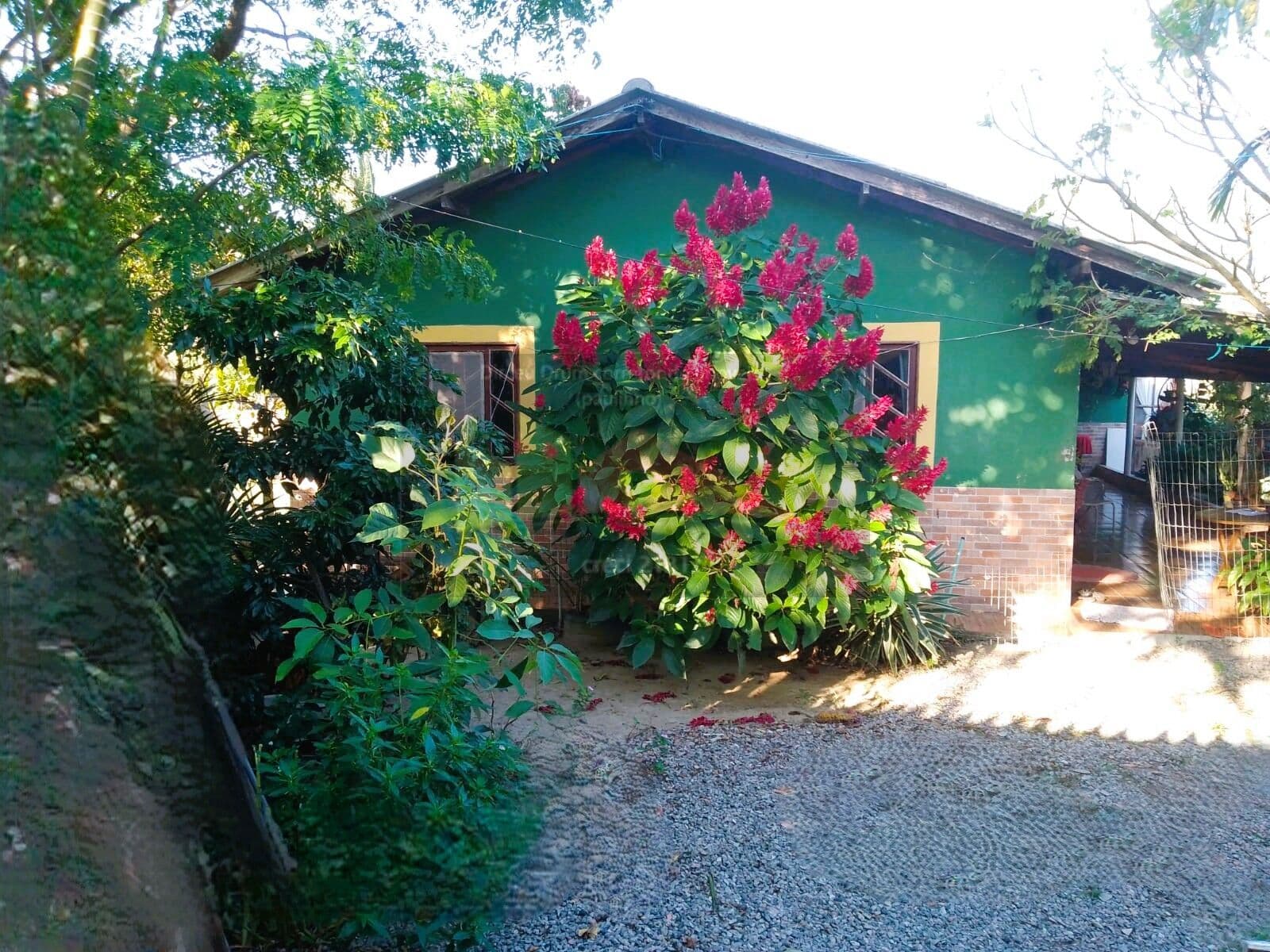 REF. 393 Casa á venda no bairro do Ratones, Florianópolis/SC