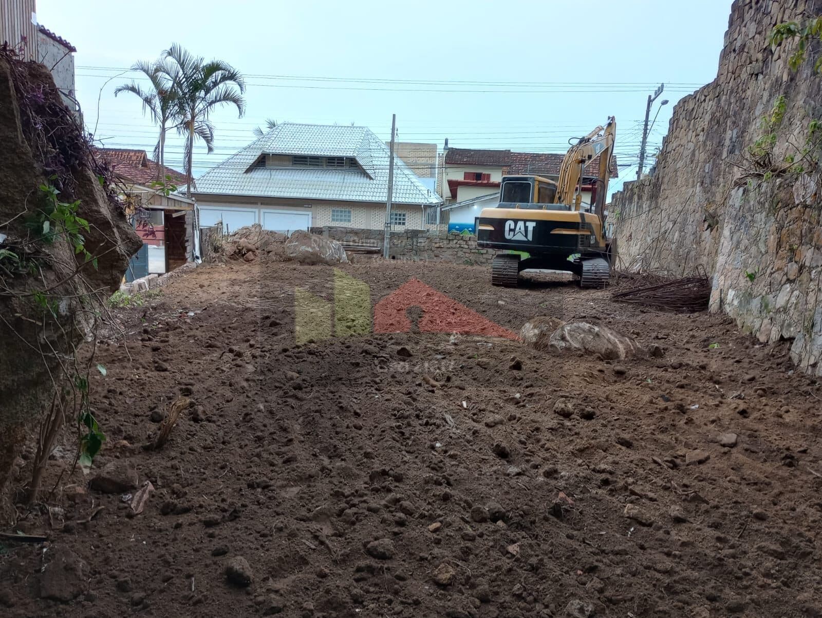 REF. 370 Terreno, disponível no bairro Santo Antônio, Florianópolis- SC