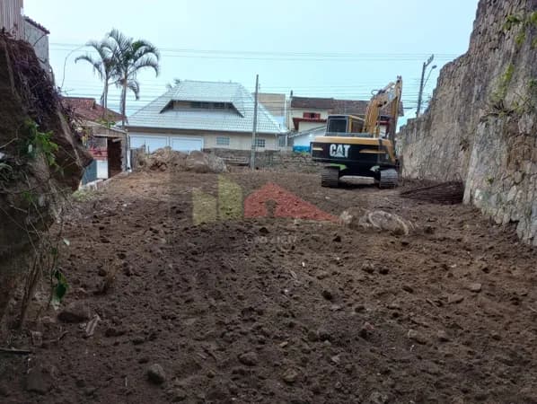 REF. 370 Terreno, disponível no bairro Santo Antônio, Florianópolis- SC