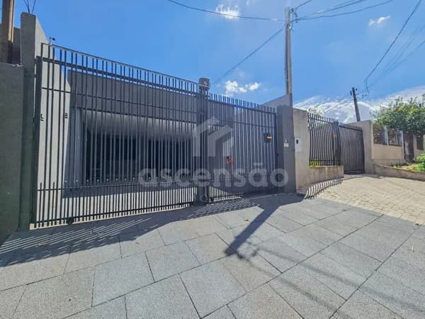 Casa na Neva
