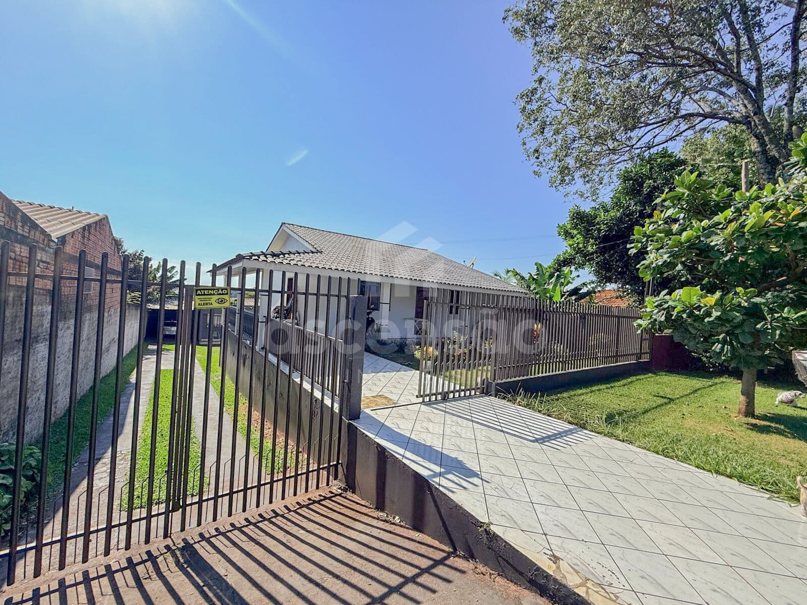 Casa no Universitário