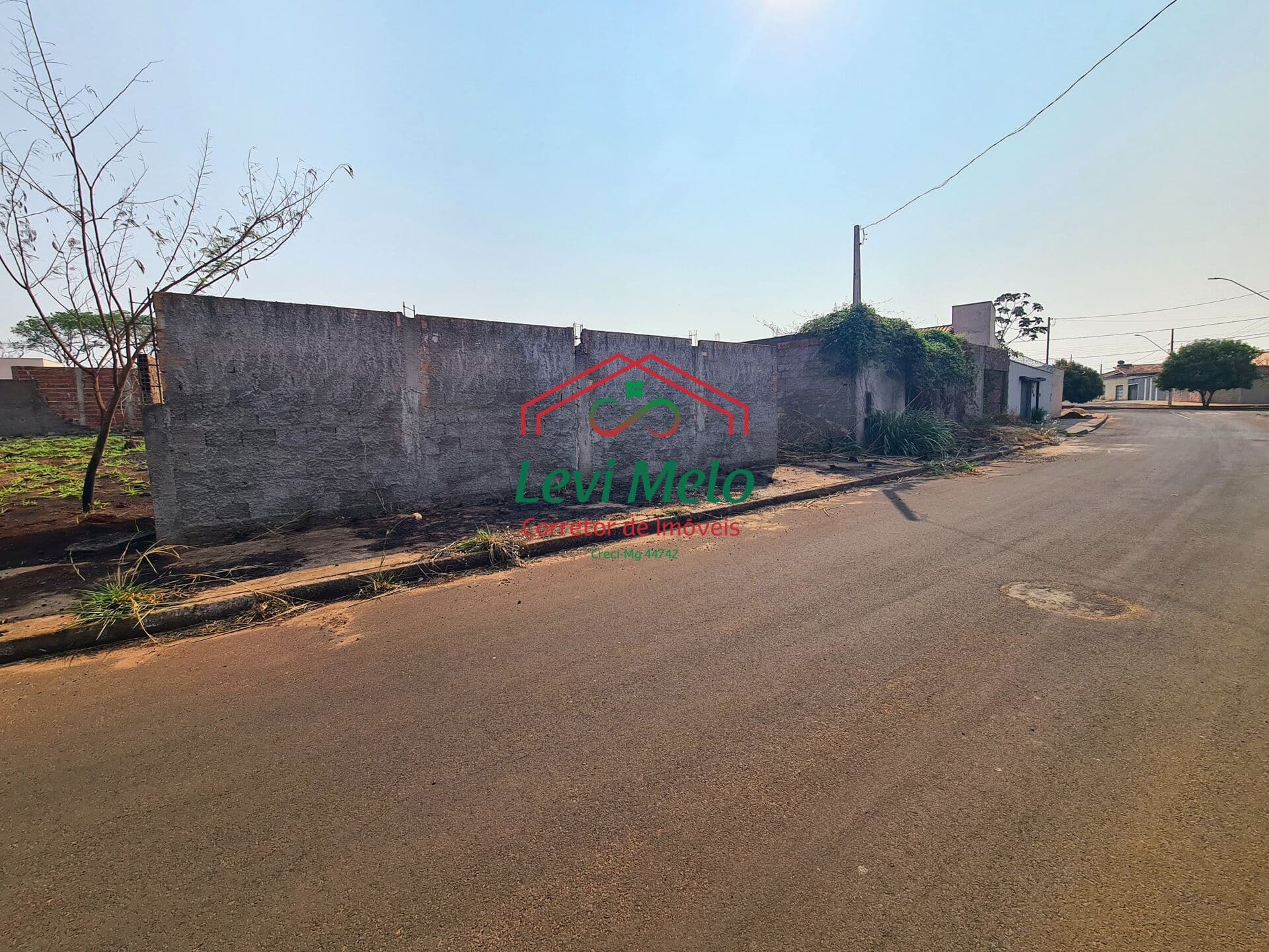 Terreno em Residencial Drummond, Ituiutaba/MG