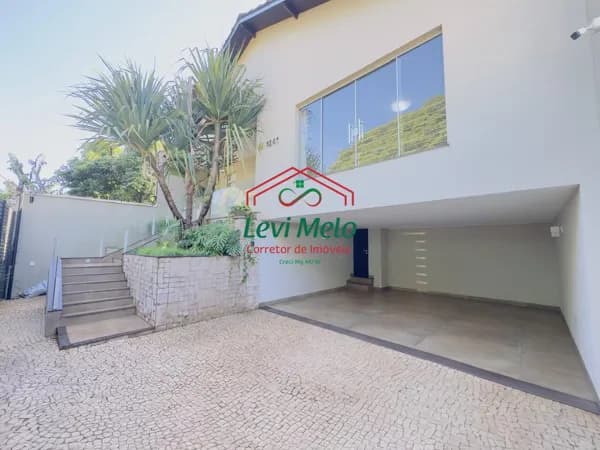 Casa em Centro, Ituiutaba/MG