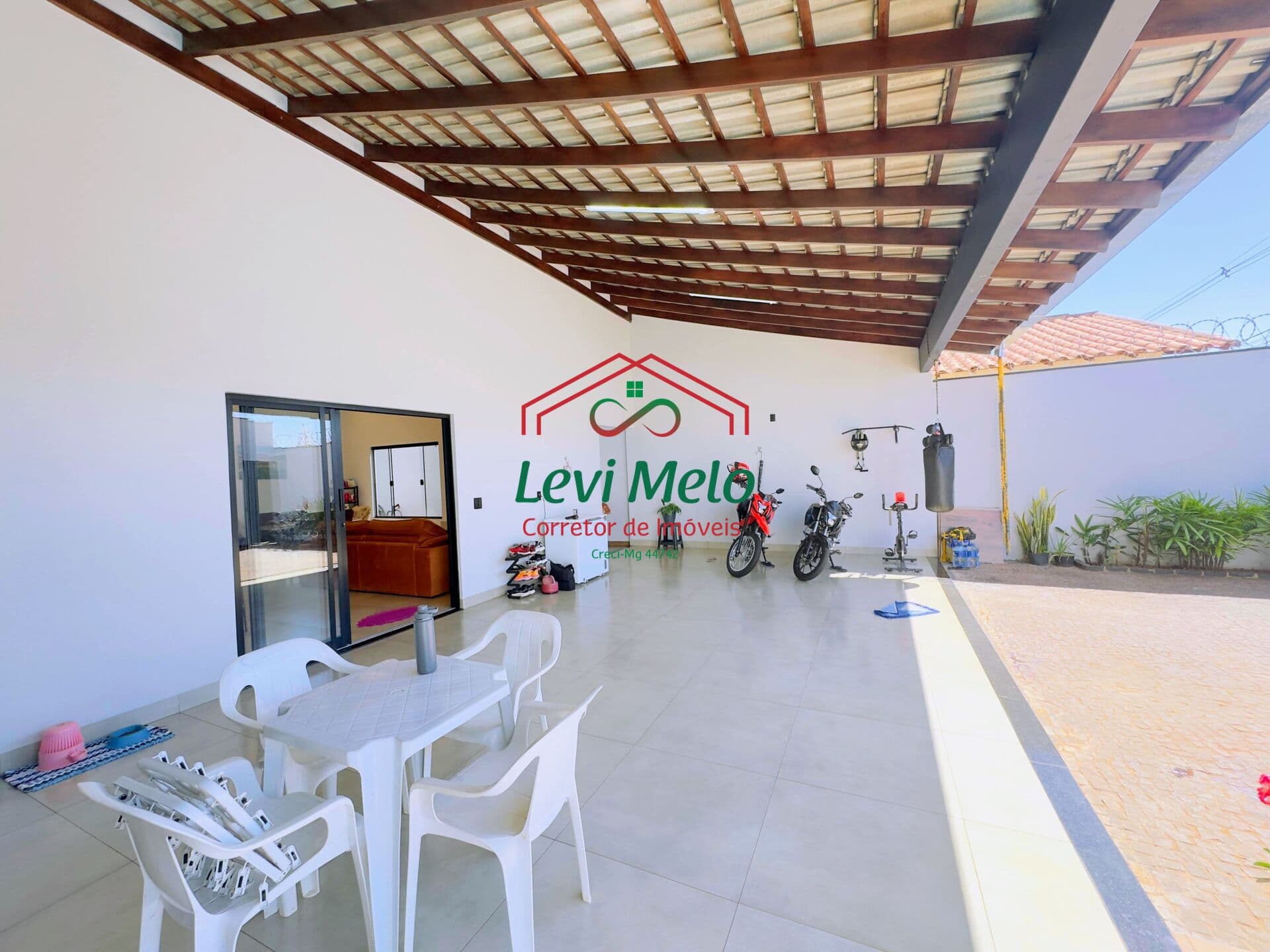 Casa em Cidade Jardim, Ituiutaba/MG
