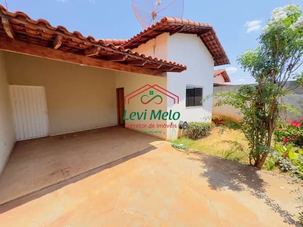 Casa em Lagoa Azul, Ituiutaba/MG