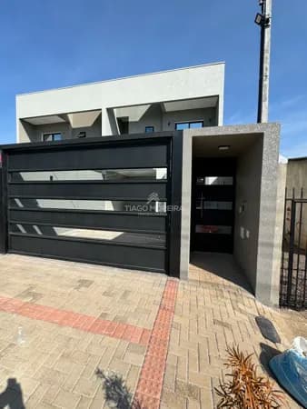 Sobrado com piscina