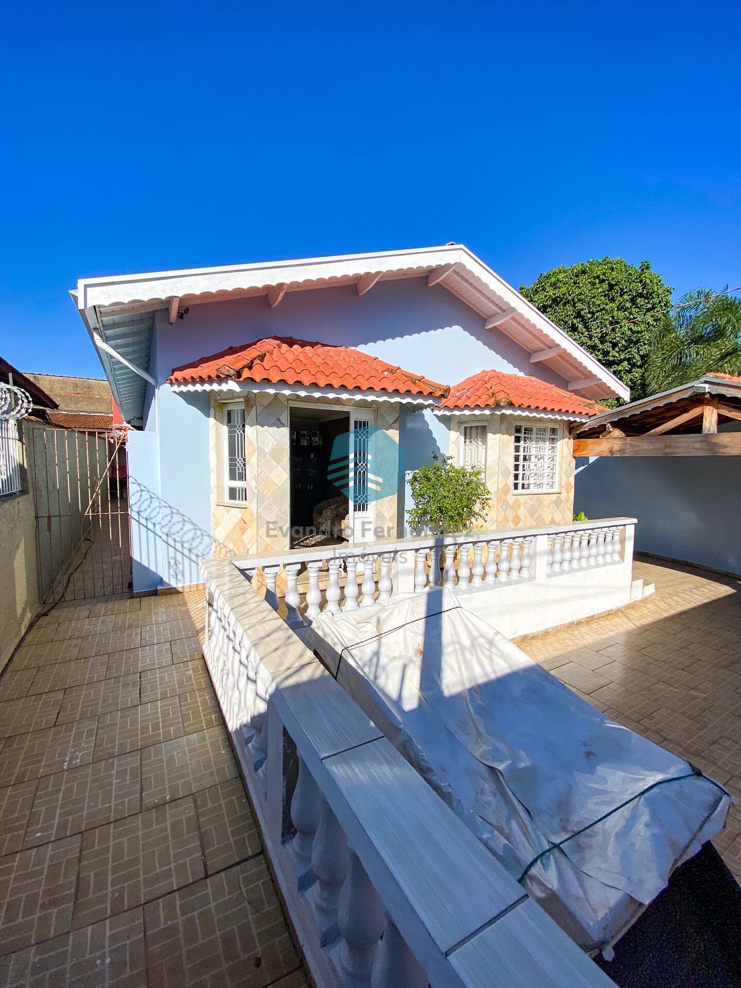 ✨ Casa com espaço, conforto e localização: Encontre Tudo Aqui !