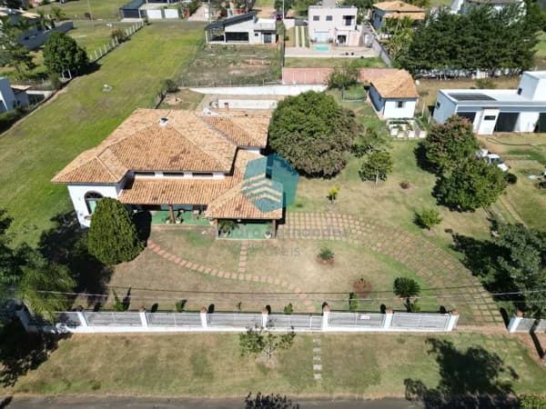 Casa em Condomínio fechado, São Pedro/SP