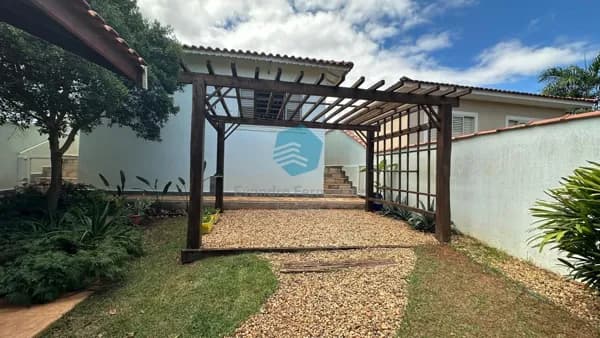 🏡 Seu Novo Lar em São Pedro: Espaço, Luz e Elegância