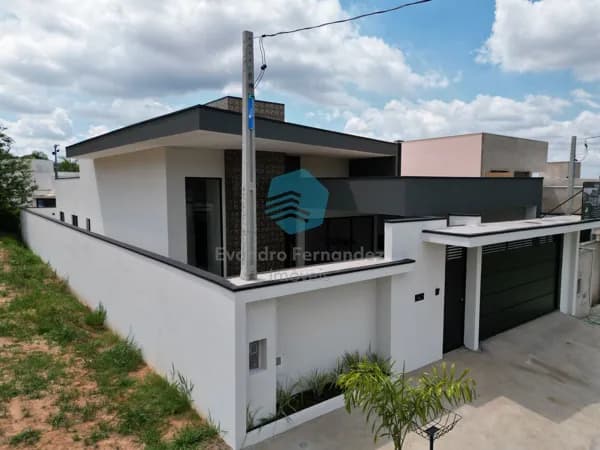 Alto Padrão em São Pedro-SP: Design Moderno e Acabamento Premium
