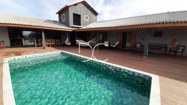 Venda Chácara | AT 1080 m² | AC 240 m² | 4Dorm | 4 Suítes | 4 Banheiros | 10 Vagas