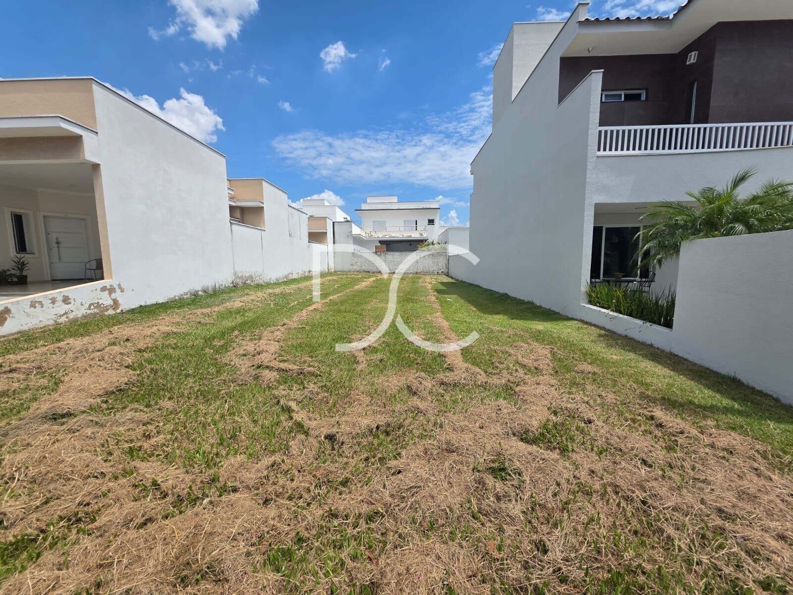 Venda Terreno em Condomínio metragem 10x25 com 250m2